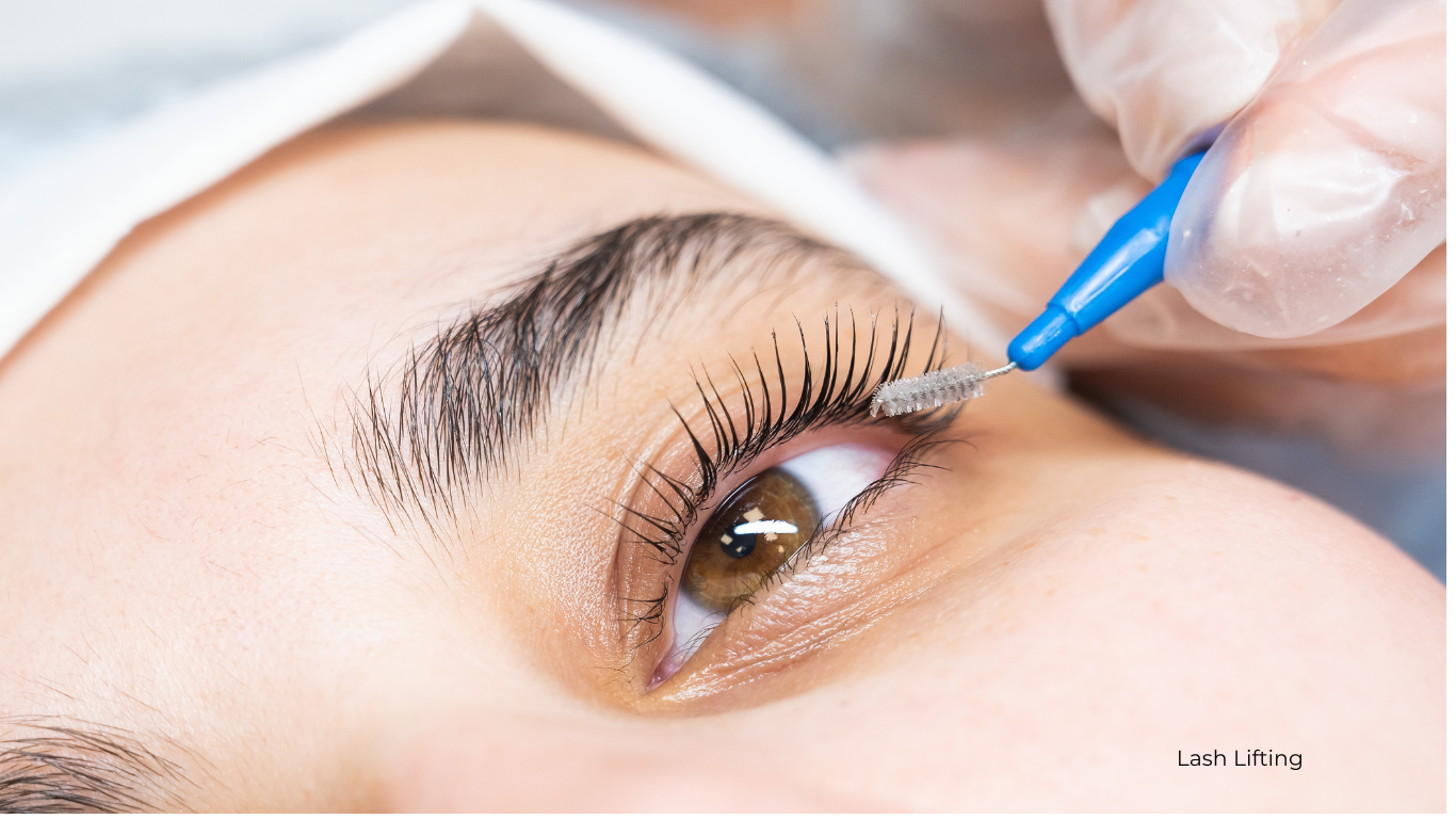 Lash Lifting